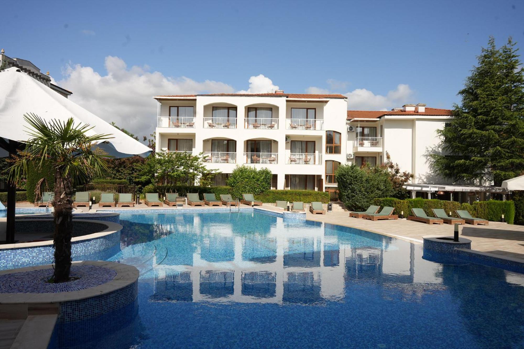 Paradise Bay Hotel Sozopol Buitenkant foto