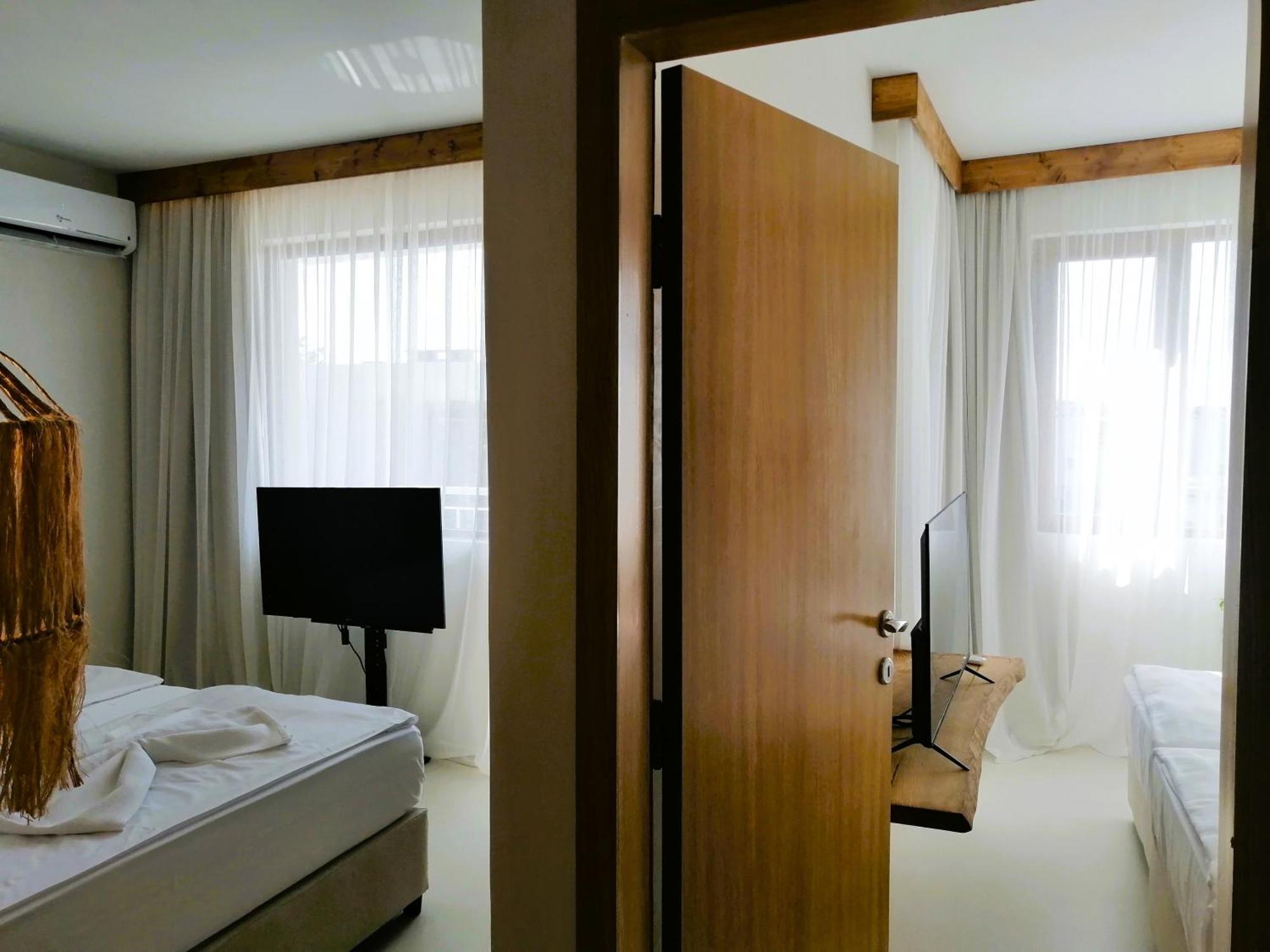 Paradise Bay Hotel Sozopol Buitenkant foto