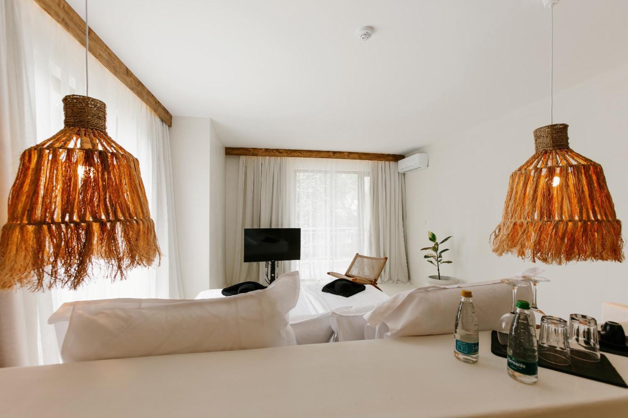 Paradise Bay Hotel Sozopol Buitenkant foto